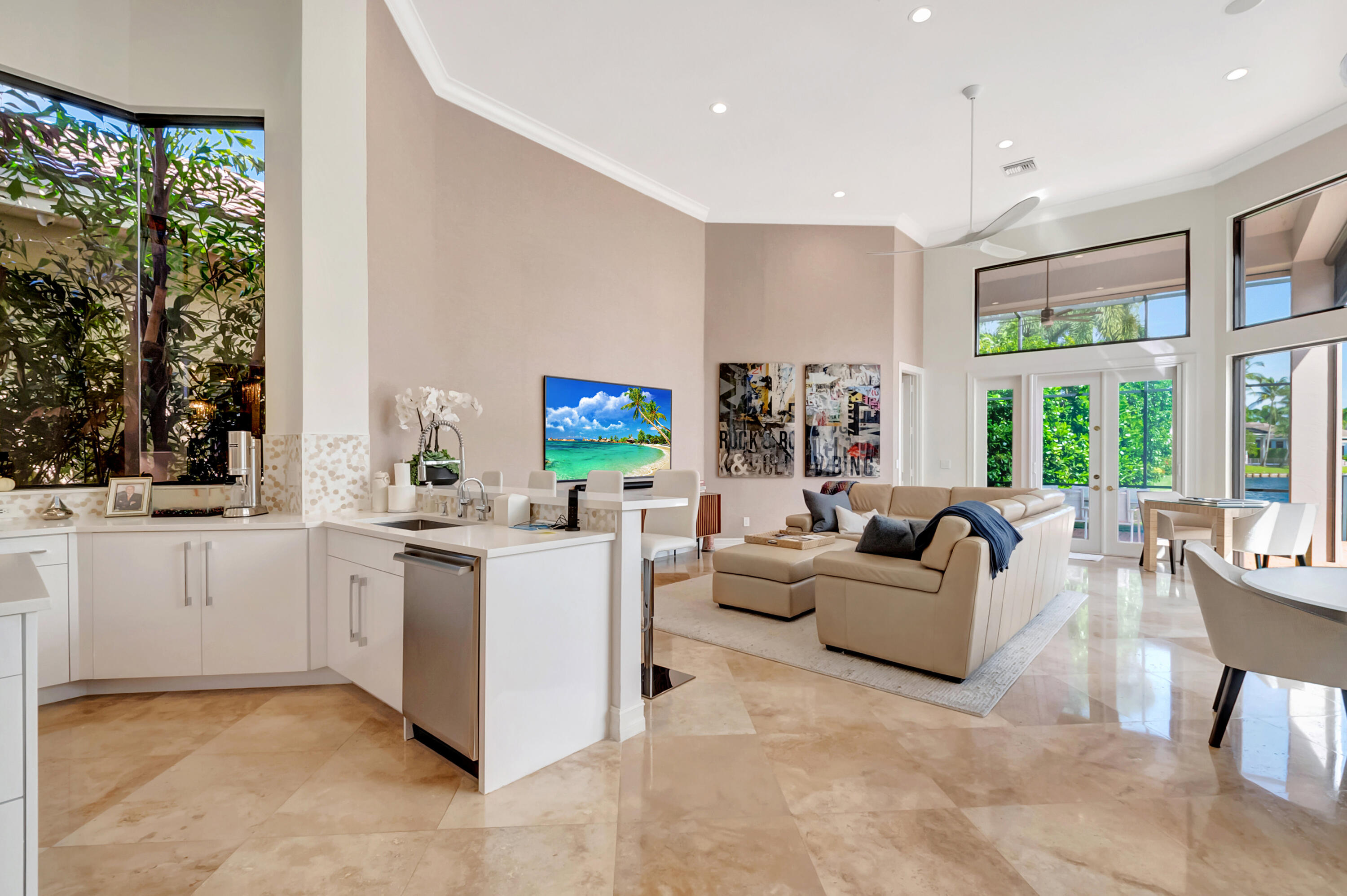 3871 Landings Drive Boca Raton, FL 33496 - Photo 5 of 54 DSC_9574