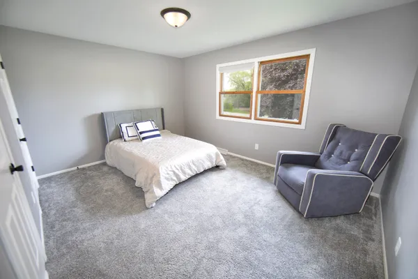 $4,500 | 10234 North La Cresta Drive, Mequon, WI 53092