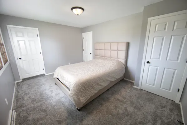 $4,500 | 10234 North La Cresta Drive, Mequon, WI 53092