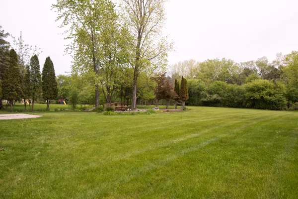 $4,500 | 10234 North La Cresta Drive, Mequon, WI 53092