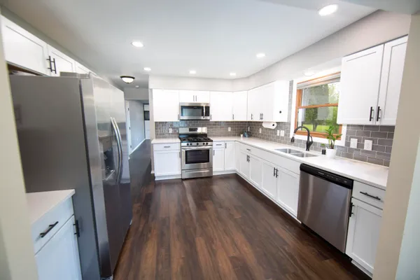 $4,500 | 10234 North La Cresta Drive, Mequon, WI 53092