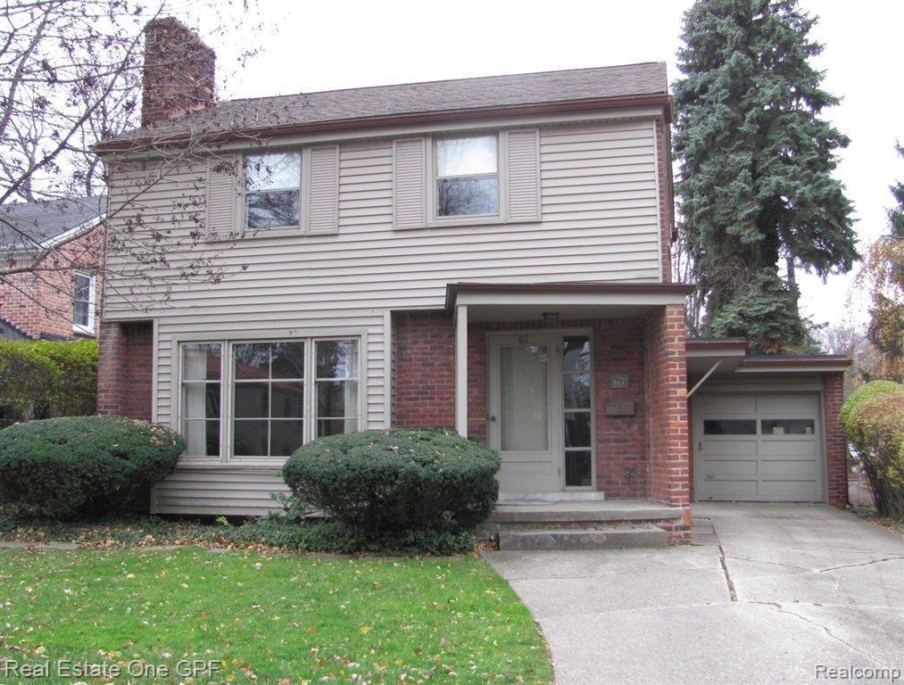 67 Cambridge Road Grosse Pointe, MI 48236 - Photo 2 of 23 IMG_1426.JPG