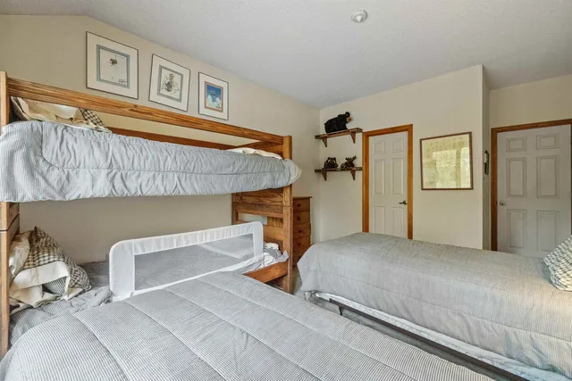 $519,000 | 16 Riverfront Drive, Unit 292, North Woodstock, NH 03262