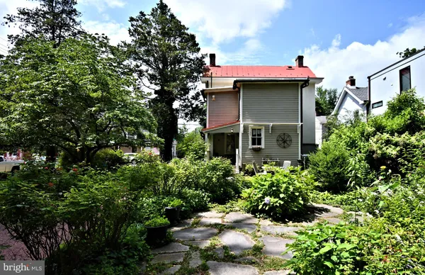 $3,200 | 53 North Church Street, Doylestown, PA 18901
