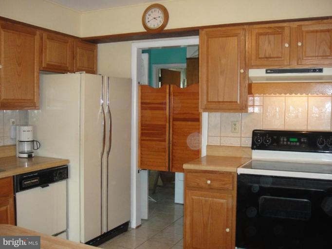 99 Annapolis View Road Stevensville, MD 21666 - Photo 11 of 29 Kitchen #2