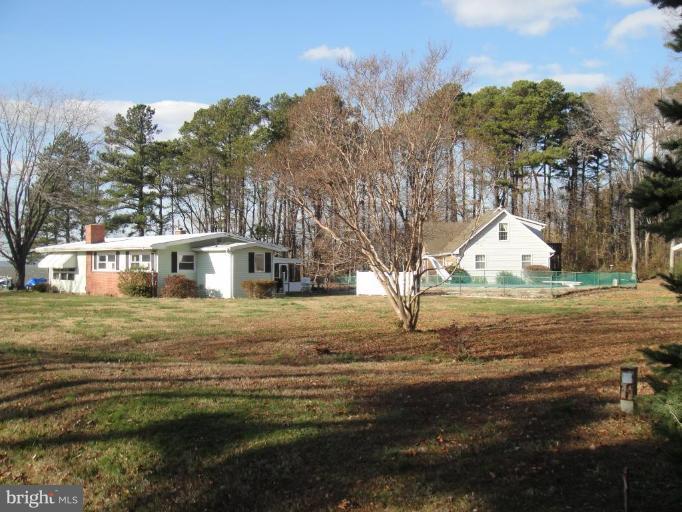 99 Annapolis View Road Stevensville, MD 21666 - Photo 18 of 29 Back yard