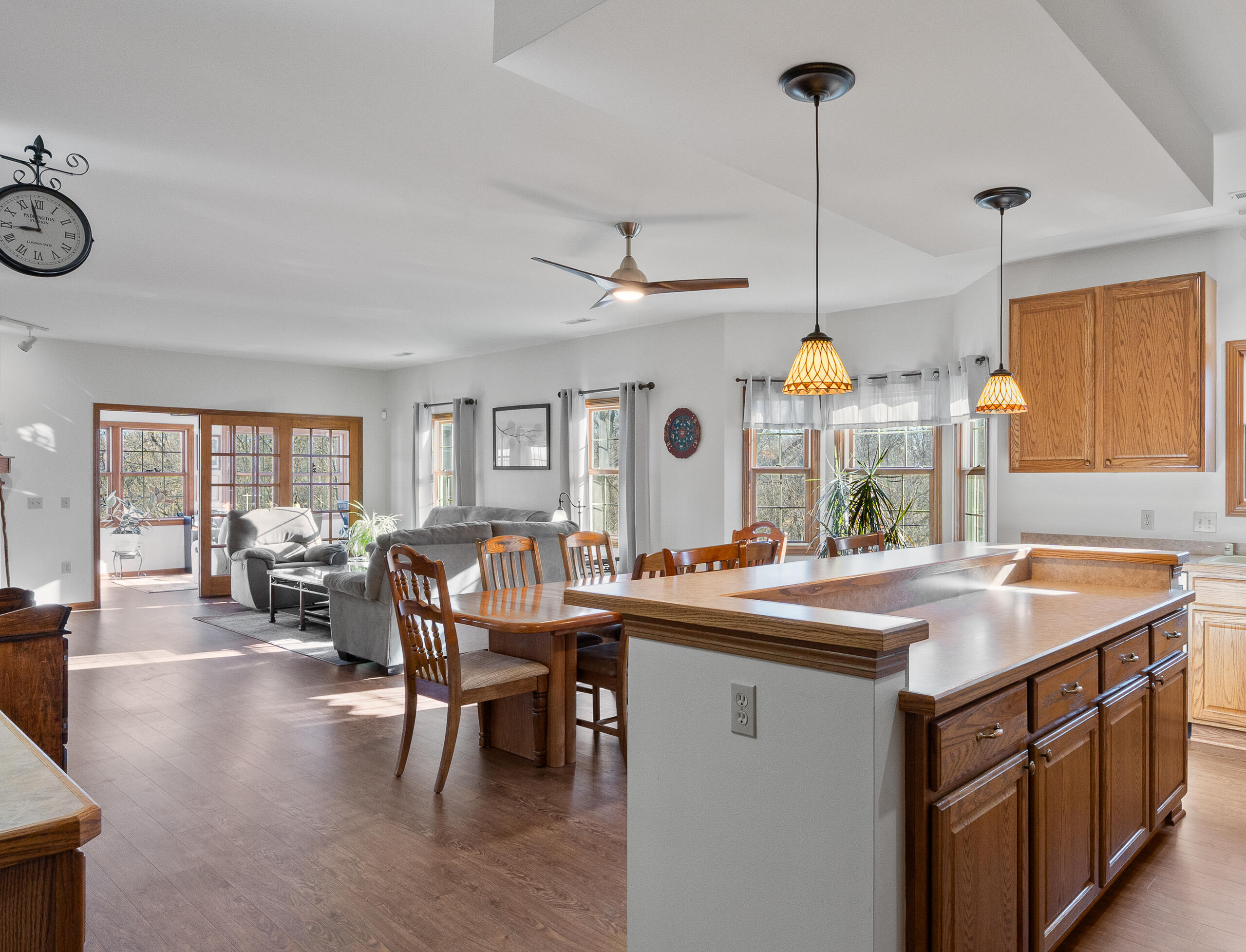 218 Potter Road, Unit 201 Elkhorn, WI 53121 - Photo 10 of 58 218 Potter Rd #201-10