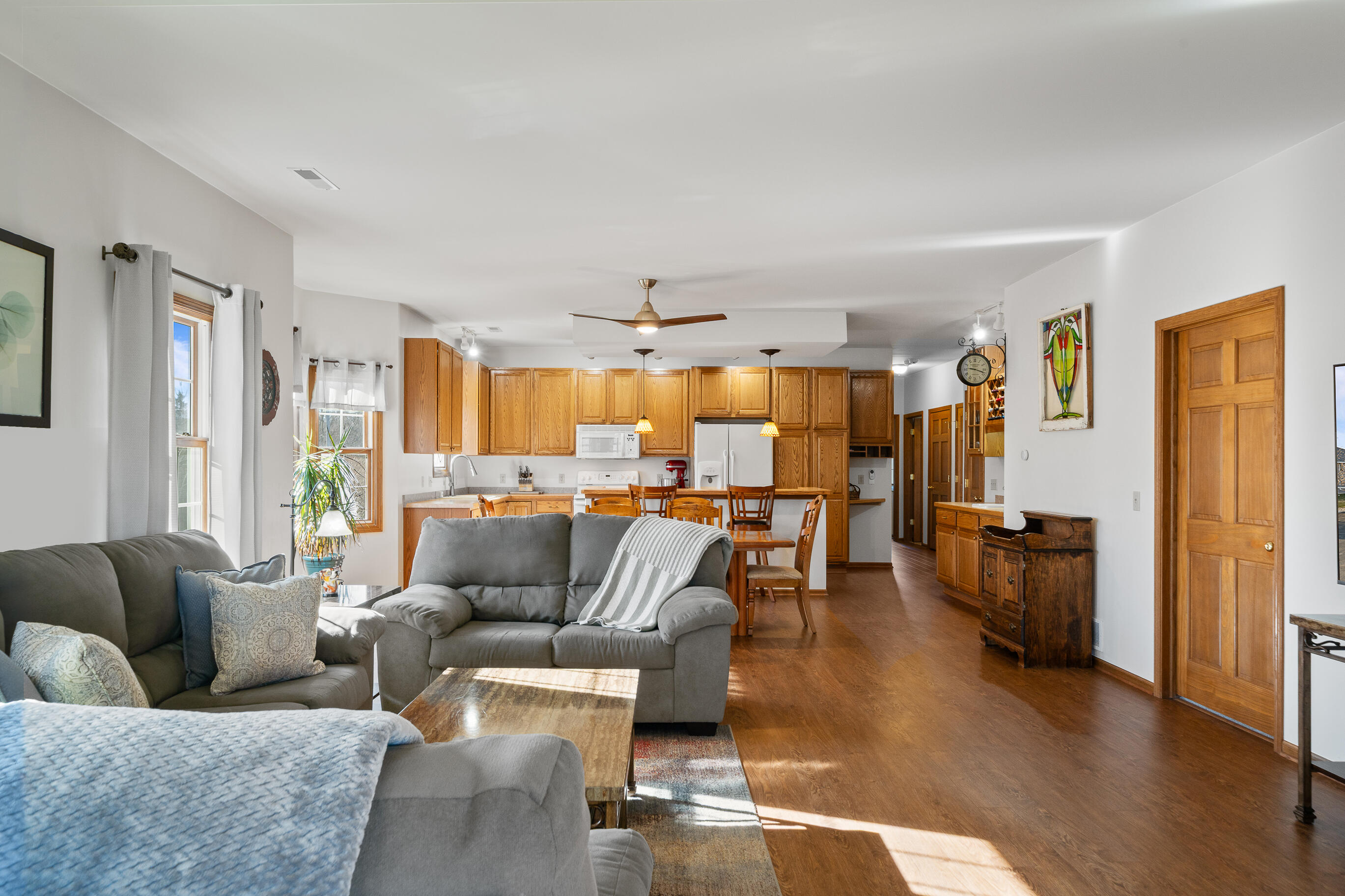 218 Potter Road, Unit 201 Elkhorn, WI 53121 - Photo 19 of 58 218 Potter Rd #201-19