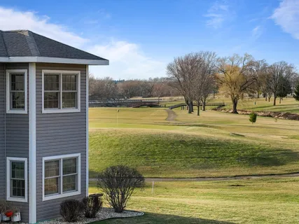 $349,900 | 218 Potter Road, Unit 201, Elkhorn, WI 53121