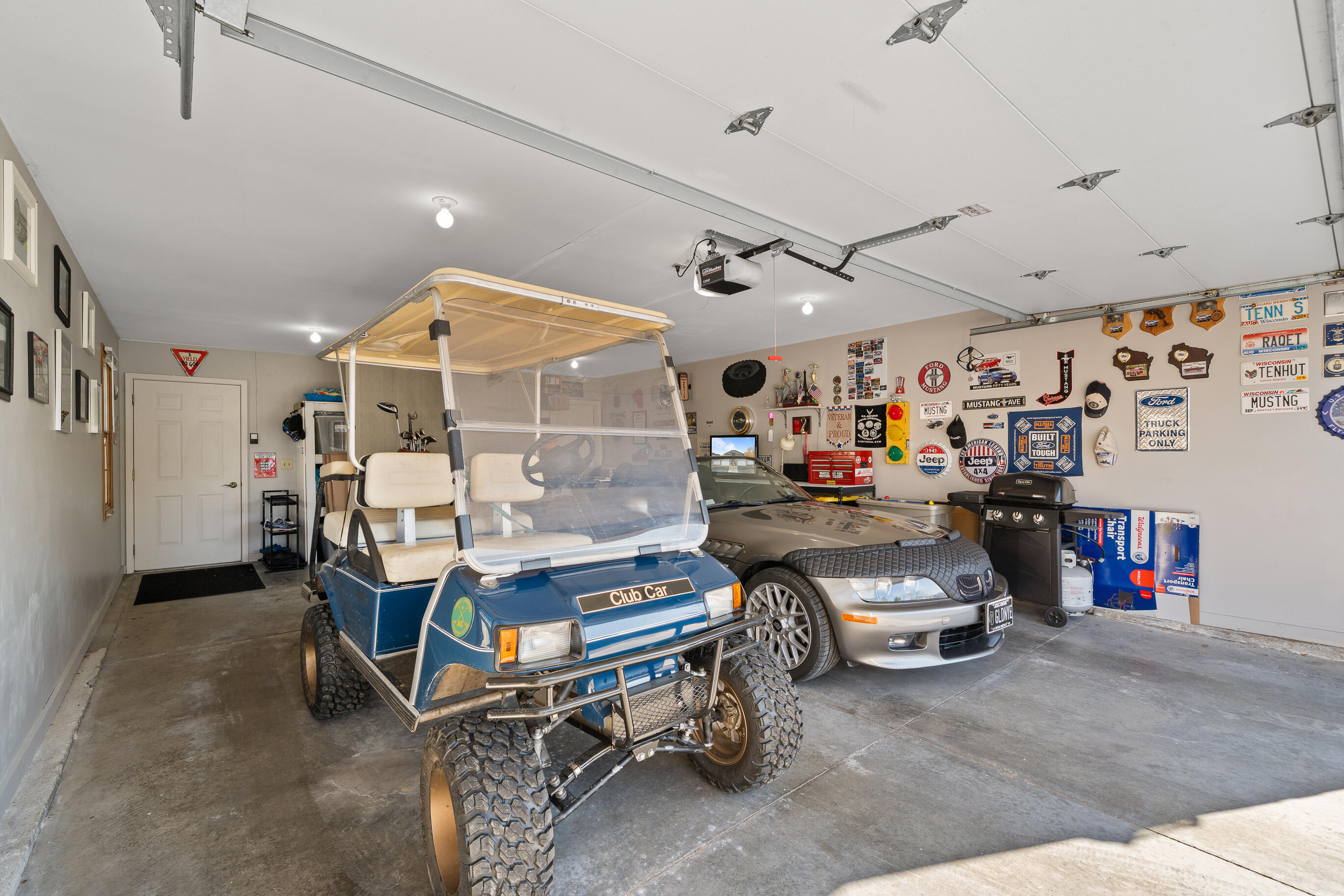 218 Potter Road, Unit 201 Elkhorn, WI 53121 - Photo 42 of 58 218 Potter Rd #201-42