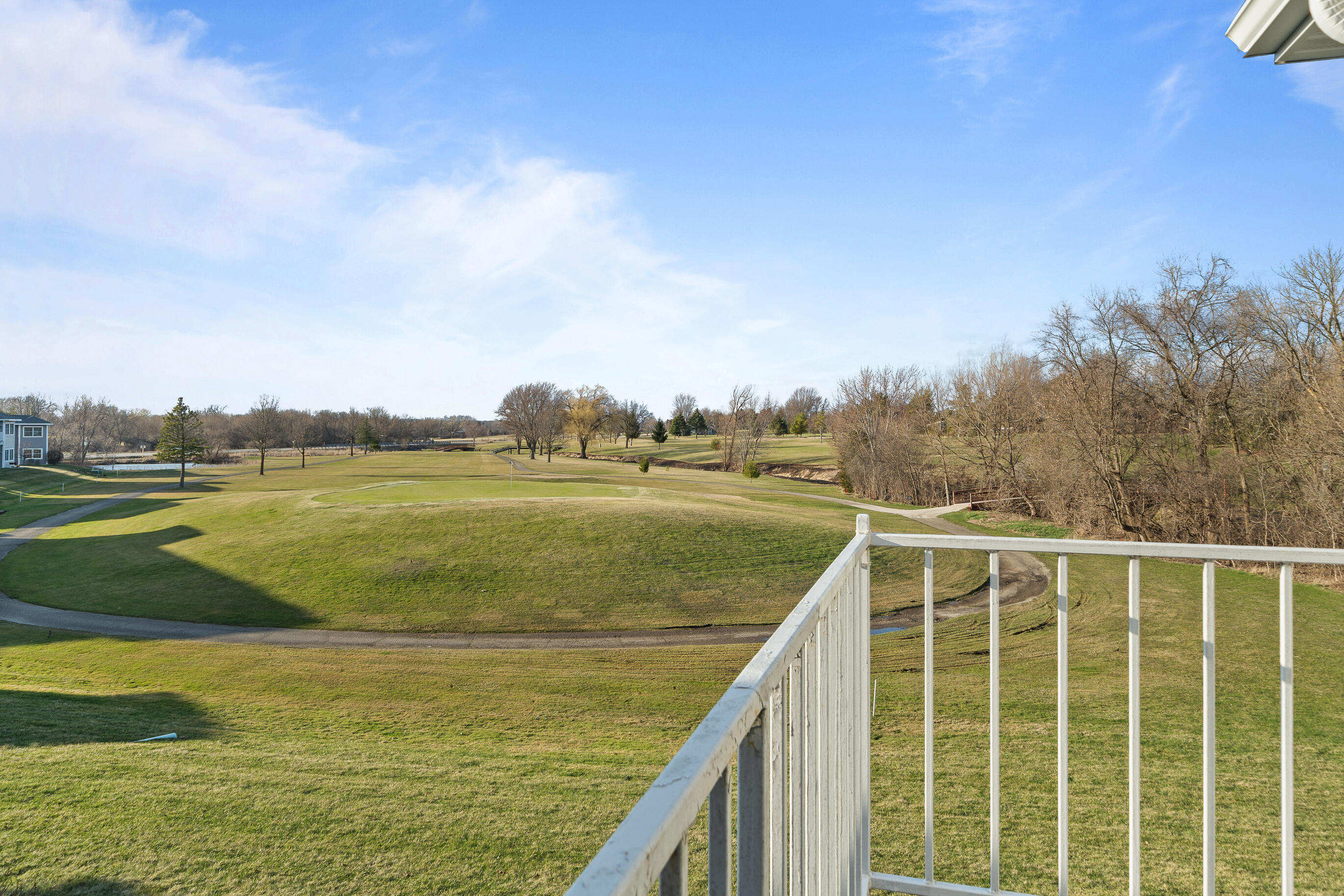 218 Potter Road, Unit 201 Elkhorn, WI 53121 - Photo 4 of 58 218 Potter Rd #201-4