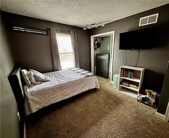 $280,000 | 2848 South 53rd Terrace, Kansas City, KS 66106