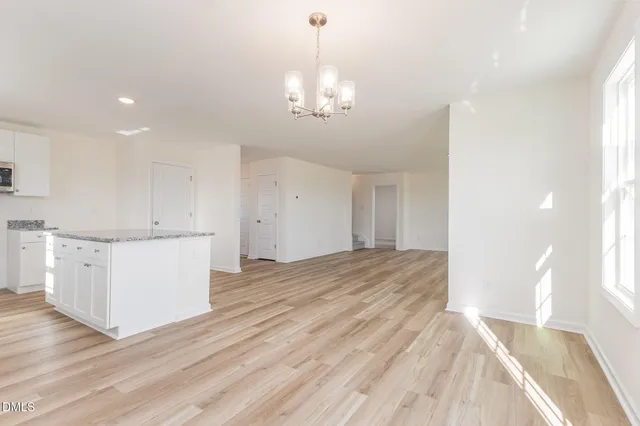 $309,706 | 32 Littlefield Lane, La Grange, NC 28551