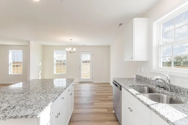 $309,706 | 32 Littlefield Lane, La Grange, NC 28551