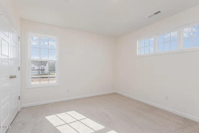 $309,706 | 32 Littlefield Lane, La Grange, NC 28551