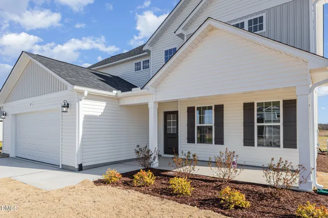 $309,706 | 32 Littlefield Lane, La Grange, NC 28551