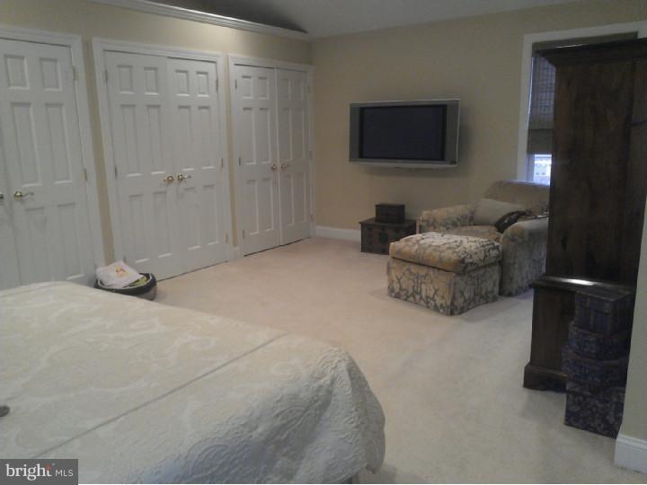 1216 Thomas Road Wayne, PA 19087 - Photo 11 of 22 Master Bedroom