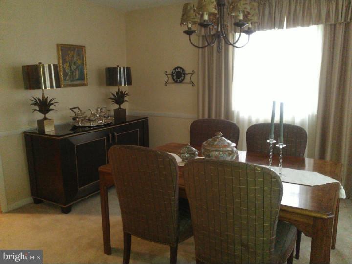 1216 Thomas Road Wayne, PA 19087 - Photo 5 of 22 Dining Room