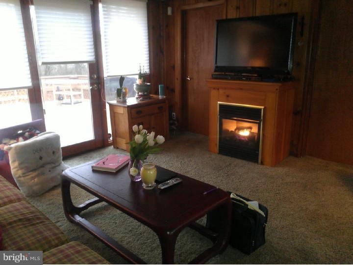 1216 Thomas Road Wayne, PA 19087 - Photo 6 of 22 Den