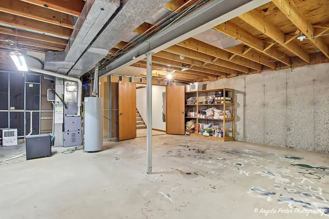 $330,000 | 8508 Nolan Street, Harvard, IL 60033