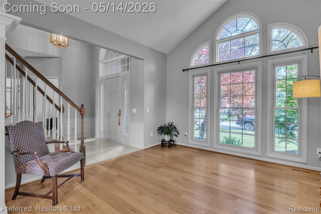 47046 Eastbourne Road Canton, MI 48188 - Photo 14 of 65