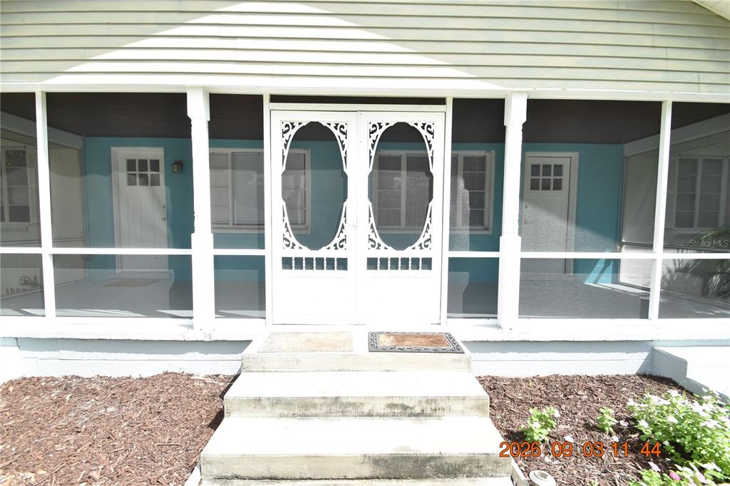 906 7th Avenue Southwest, Unit RIGHT Largo, FL 33770 - Photo 2 of 41 Gallery Image 2