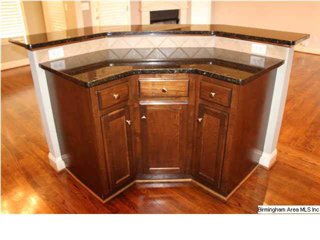 3647 Timber Way Helena, AL 35022 - Photo 6 of 32 Gallery Image 6