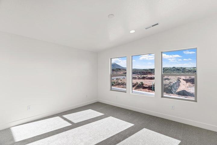 204 Desert Reflection Street St. George, UT 84790 - Photo 20 of 24 20