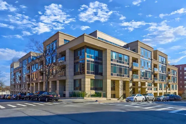 a view of house with a yard