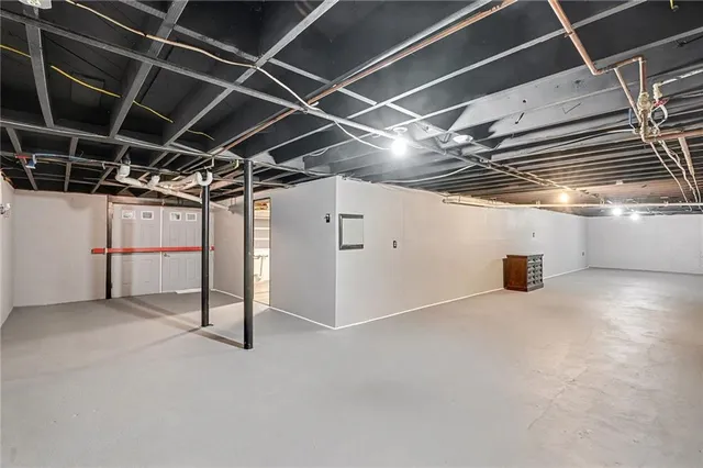 a view of empty room