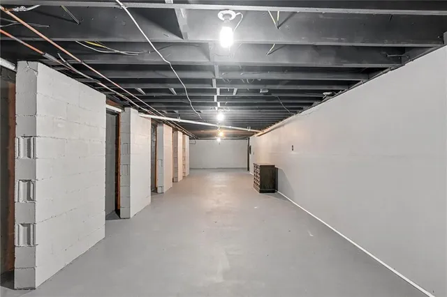 a view of a storage & utility room