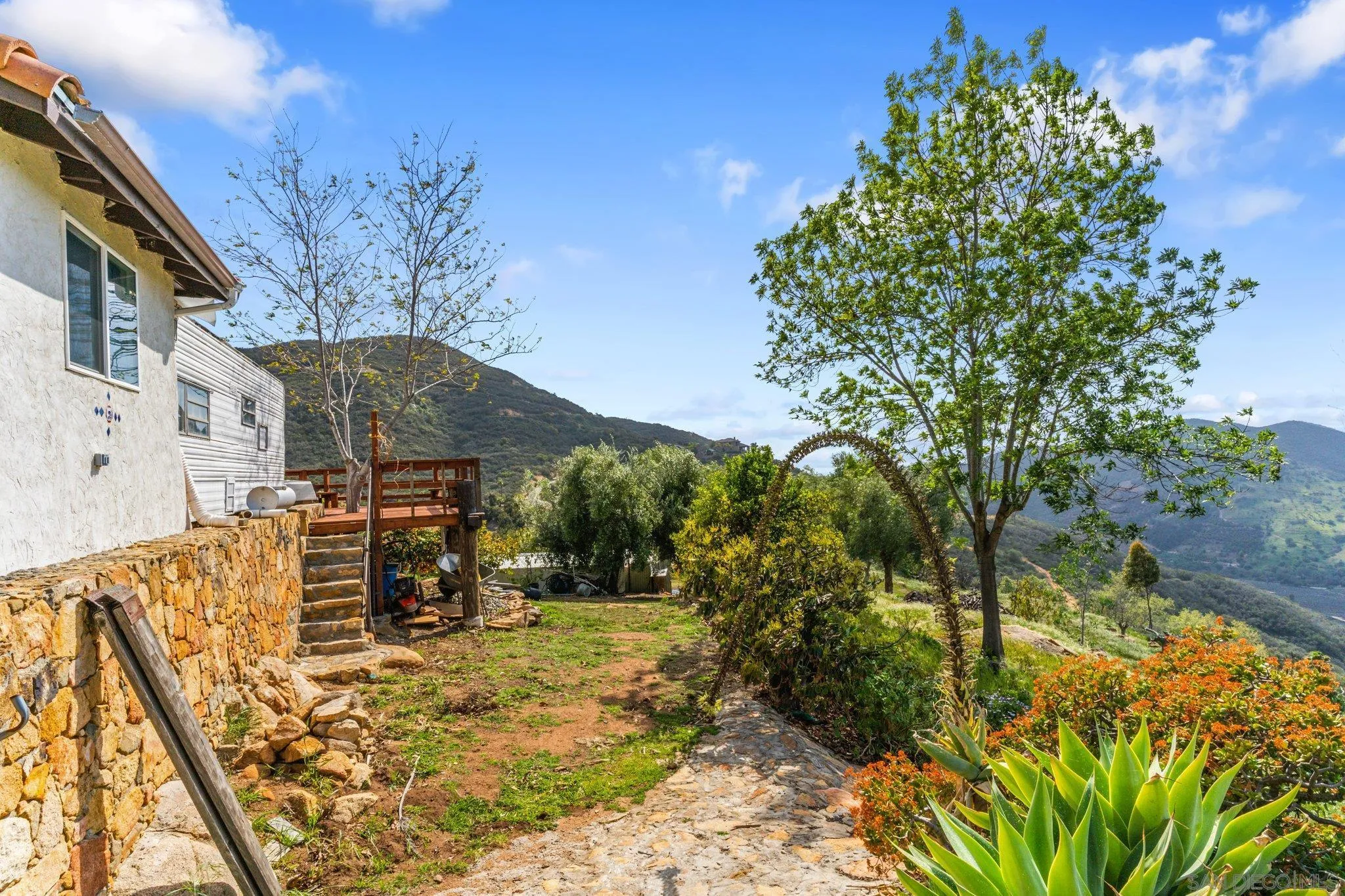 9202 Moon Ridge Road Fallbrook, CA 92028 - Photo 41 of 44 a view of outdoor space yard and patio