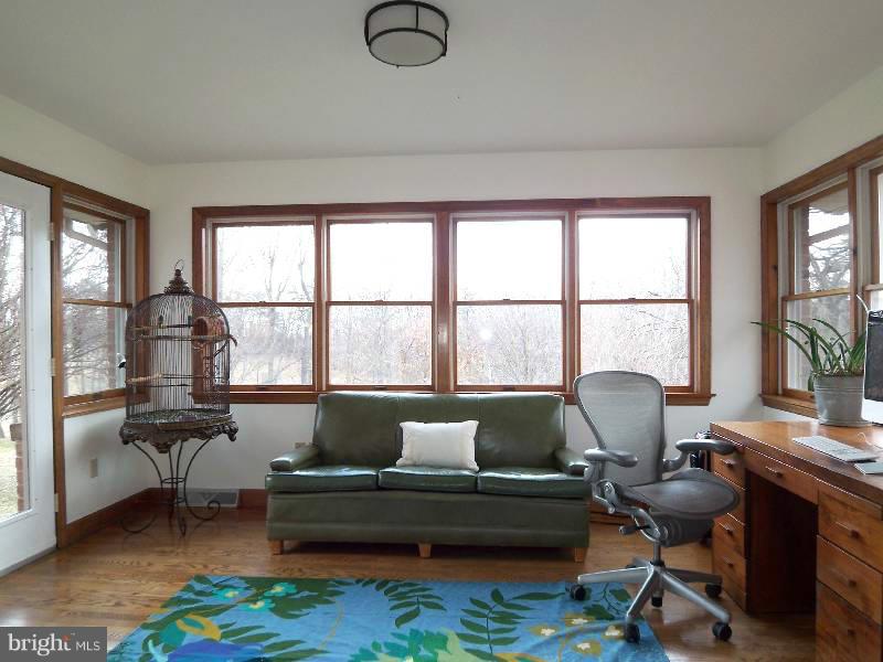 1602 Pious Ridge Road Berkeley Springs, WV 25411 - Photo 6 of 30 Sun Room