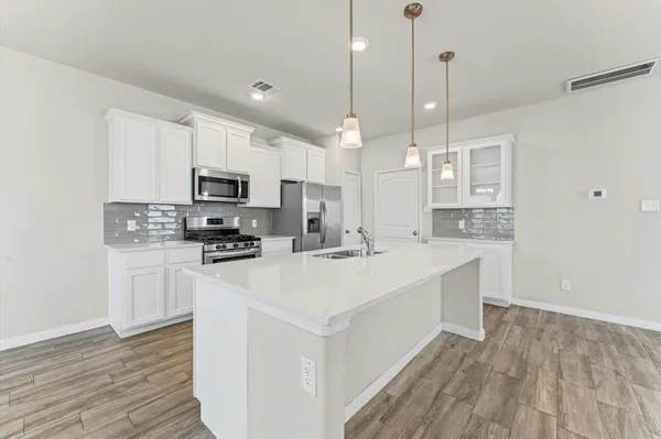 $2,495 | 1214 Mira Mar Court, Rosharon, TX 77583