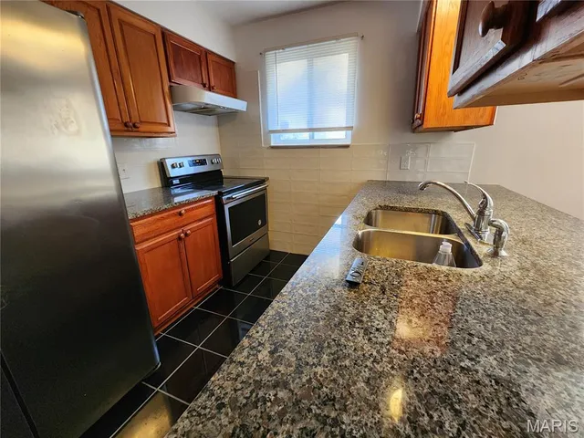 $2,100 | 40 Frontier Trail, Fenton, MO 63026