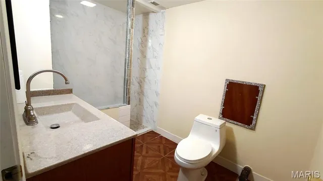 $2,100 | 40 Frontier Trail, Fenton, MO 63026