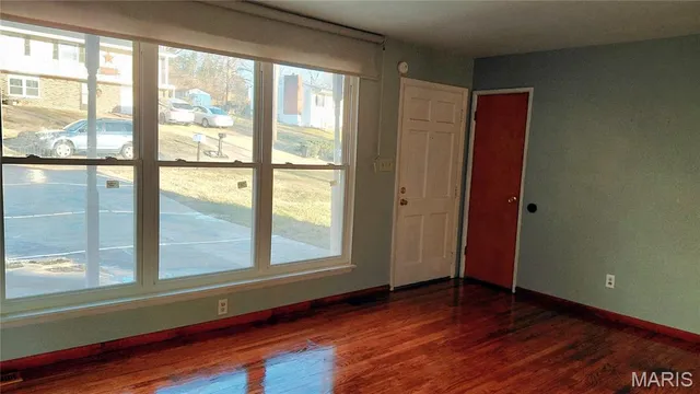 $2,100 | 40 Frontier Trail, Fenton, MO 63026