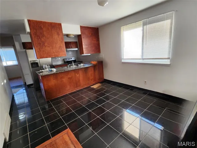 $2,100 | 40 Frontier Trail, Fenton, MO 63026