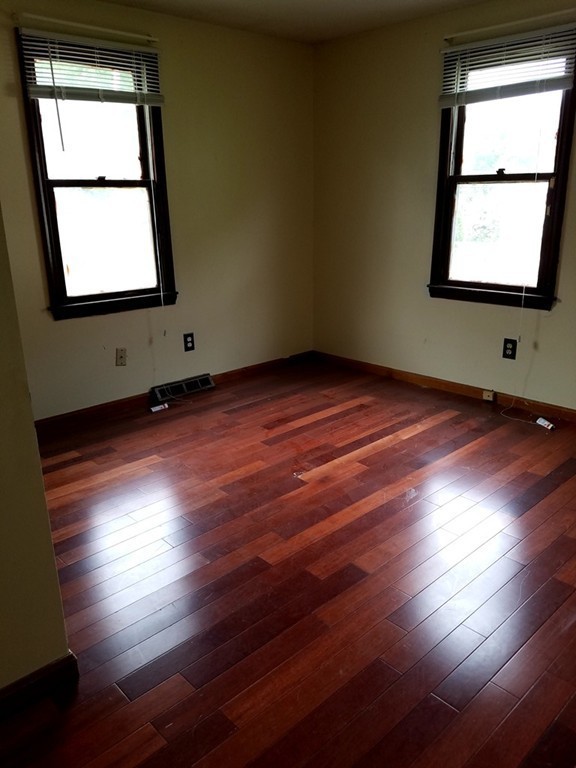 314 Chestnut Street Randolph, MA 02368 - Photo 11 of 24 Gallery Image 11