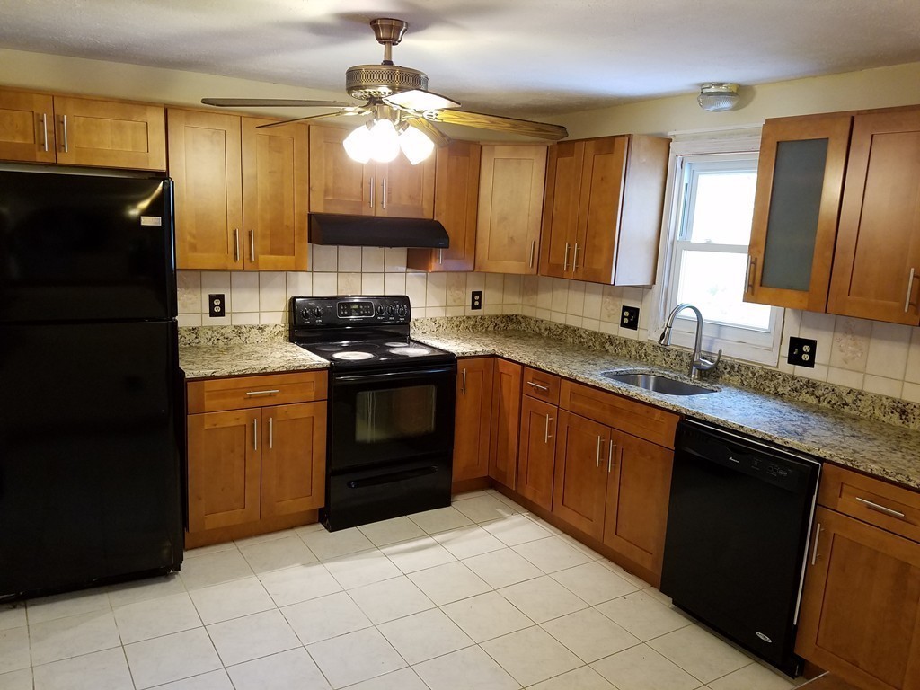 314 Chestnut Street Randolph, MA 02368 - Photo 4 of 24 Gallery Image 4