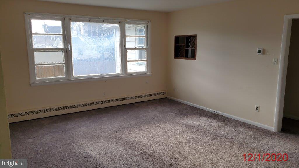 504 Bridgeboro Street Riverside, NJ 08075 - Photo 2 of 12