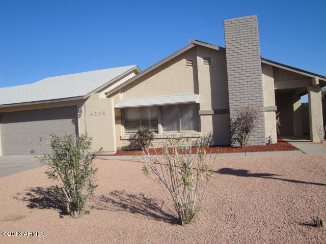 4234 East Apollo Road Phoenix, AZ 85042 - Photo 1 of 33 Front of home