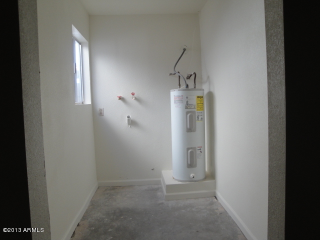4234 East Apollo Road Phoenix, AZ 85042 - Photo 25 of 33 Laundry room (in garage)