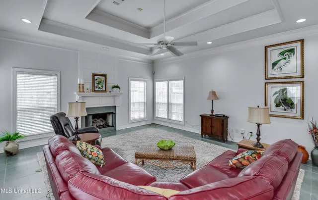 $370,000 | 221 Bayview Drive, Madison, MS 39110