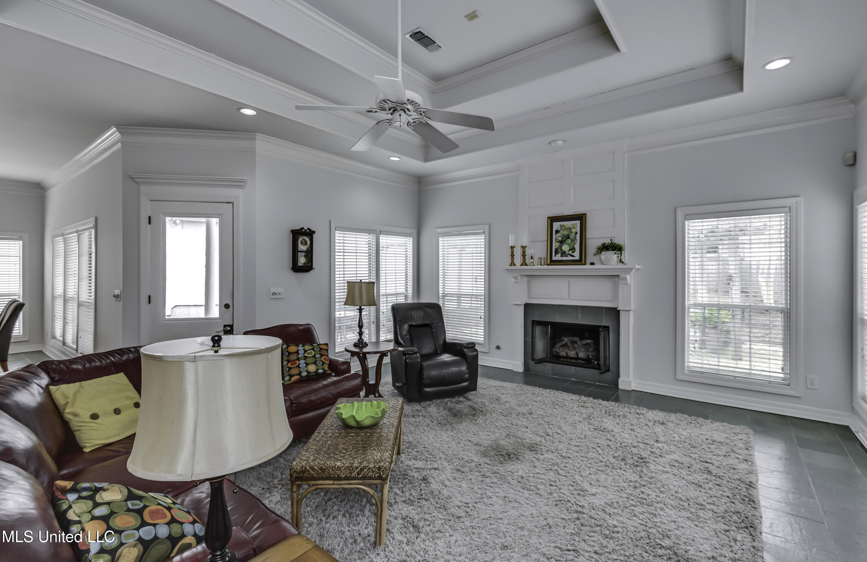 221 Bayview Drive Madison, MS 39110 - Photo 14 of 61 221 Bayview--39