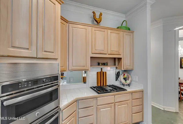 $370,000 | 221 Bayview Drive, Madison, MS 39110