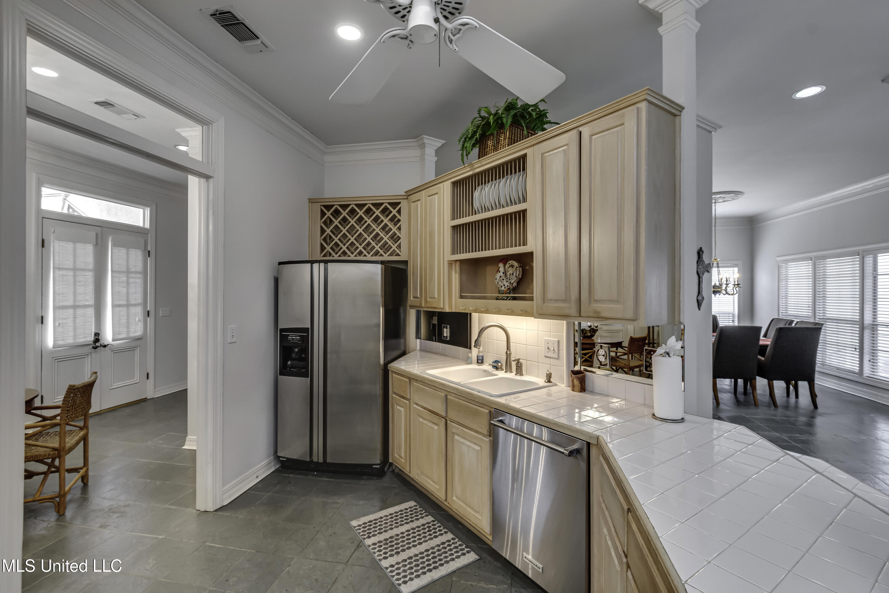 221 Bayview Drive Madison, MS 39110 - Photo 20 of 61 221 Bayview--44