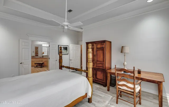 $370,000 | 221 Bayview Drive, Madison, MS 39110