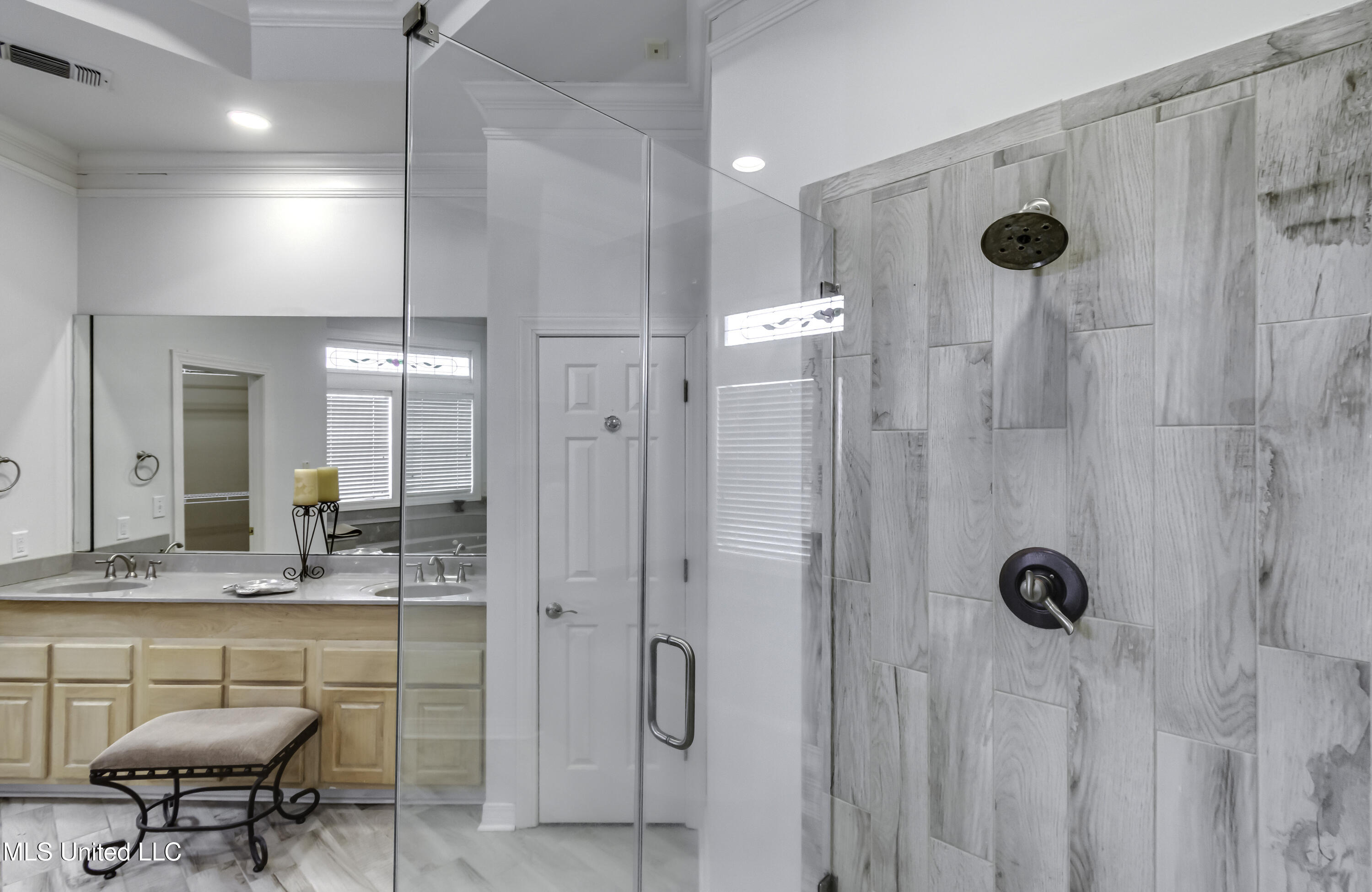 221 Bayview Drive Madison, MS 39110 - Photo 30 of 61 221 Bayview--58