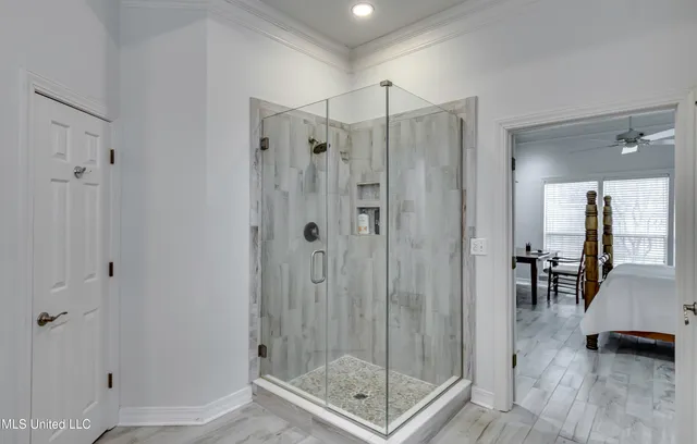 $370,000 | 221 Bayview Drive, Madison, MS 39110